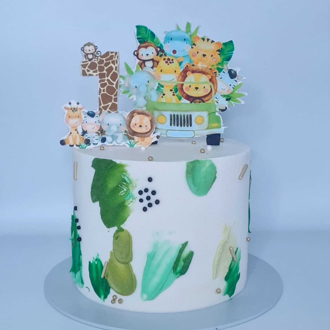 Safari Themed Cake