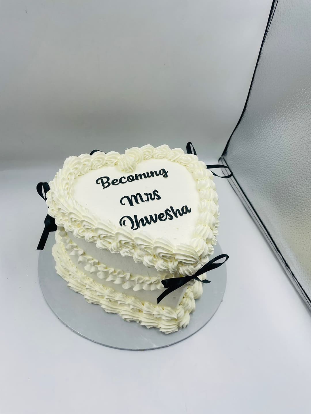 18cm Heart Cake